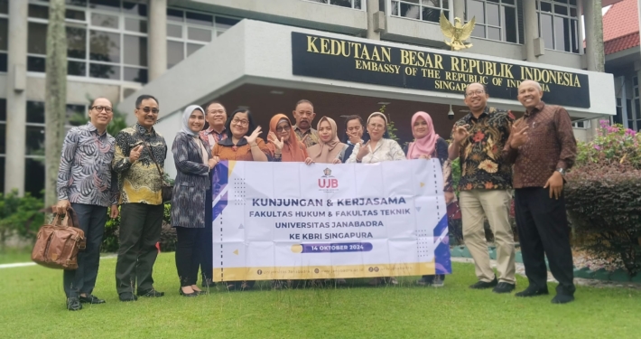 Kunjungan dan kerjasama fakultas hukum dan teknik di KBRI malaysia